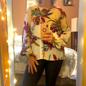 Openback Floral 🌺 Blouse